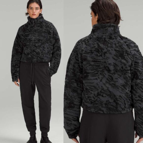 Lululemon Scuba Oversized Fleece Funnel Neck Size M/L - Picture 2 of 7